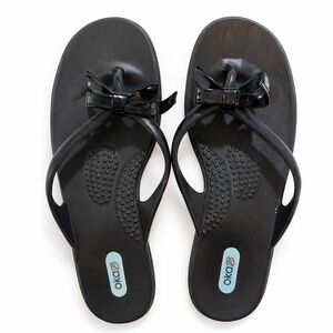Oka-B Sandals Black size M low heel bows rubber